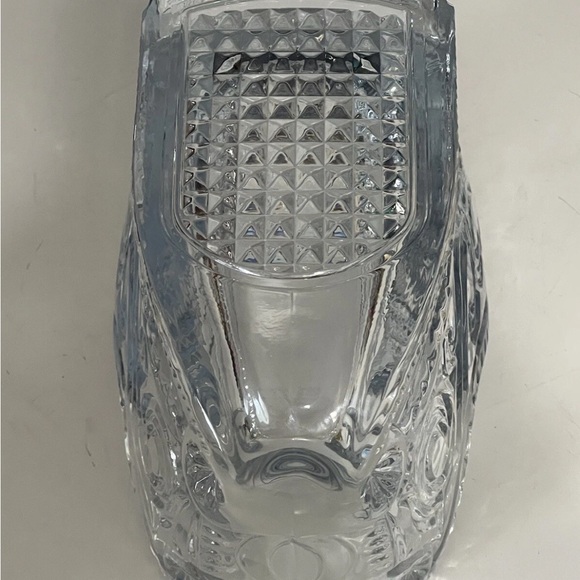 Avon 24% Lead Crystal Christmas Sleigh Candy Dish | Vintage Holiday Décor w/ Box - Picture 2 of 10